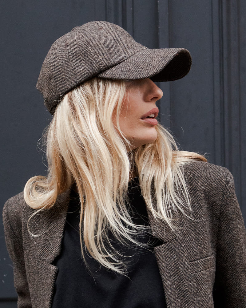 The Lewis Cap – Mister k.
