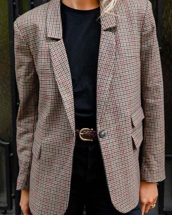 Edmond - in beige linen