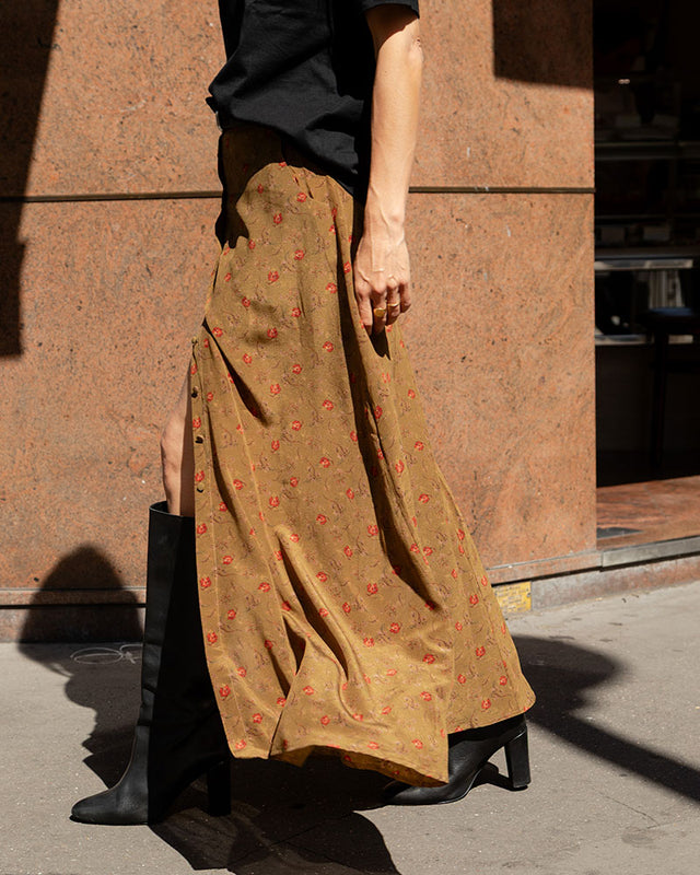 Mandarin Brown