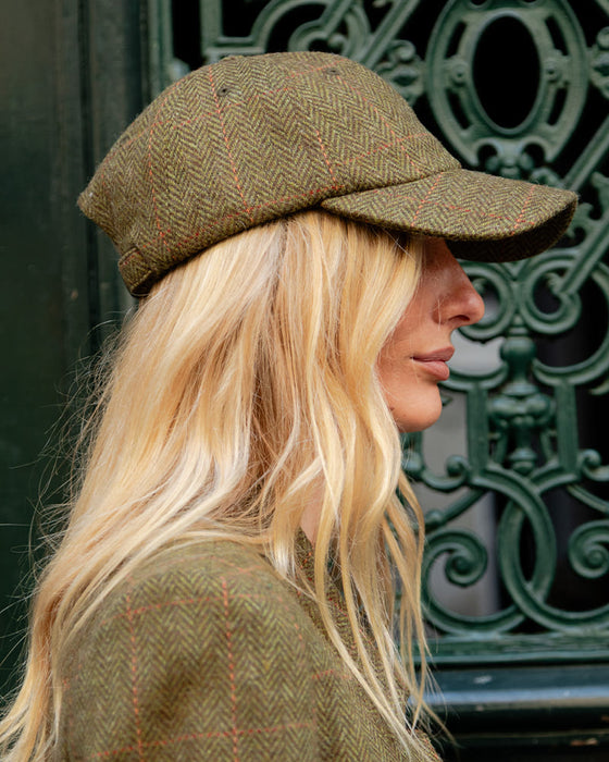 Lewis Chevron amande