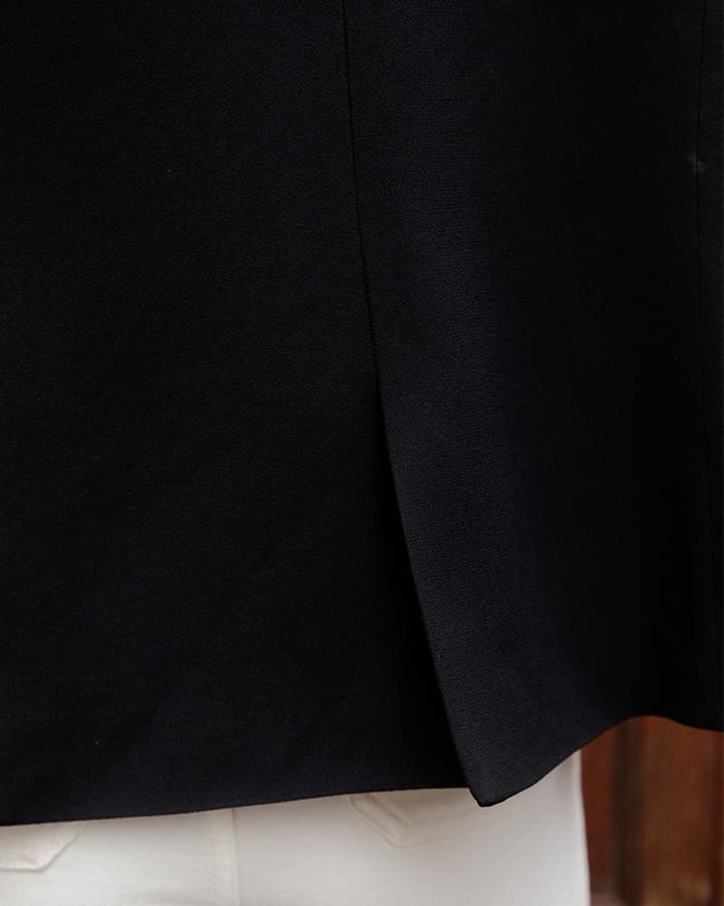 Stefan - in black crepe